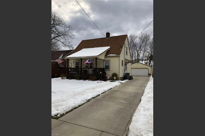 1665 Medford Ave, Youngstown, OH 44514 | MLS# 4257673 | Redfin