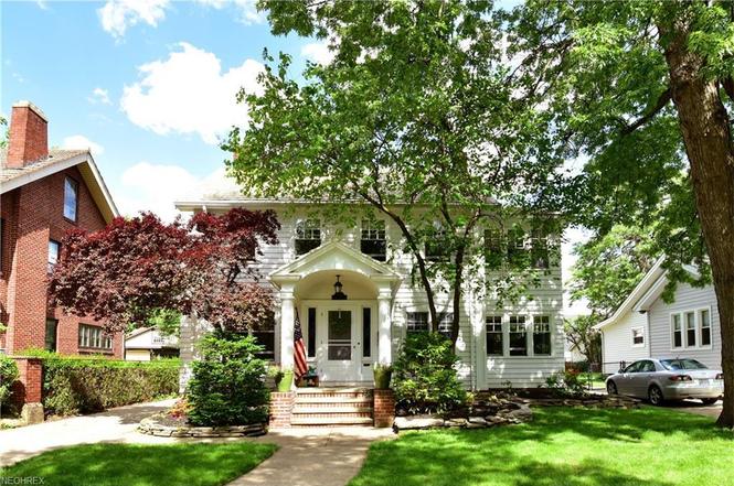 2171 Arthur Ave Lakewood Oh 44107 Mls 3907846 Redfin 2171 Arthur Ave Lakewood Oh 44107
