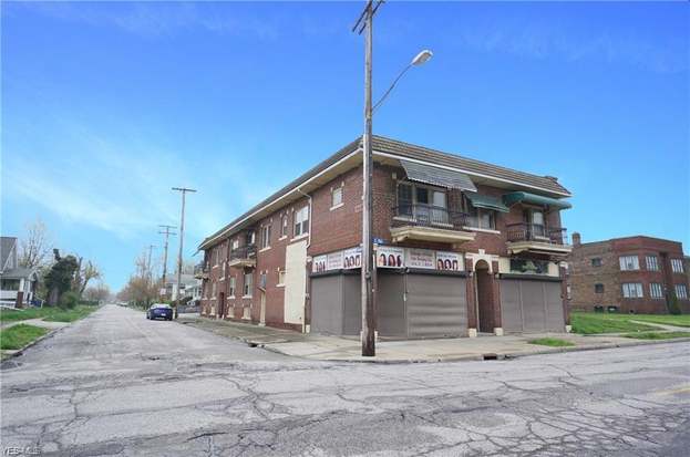 5 E 156th St Cleveland Oh Mls Redfin