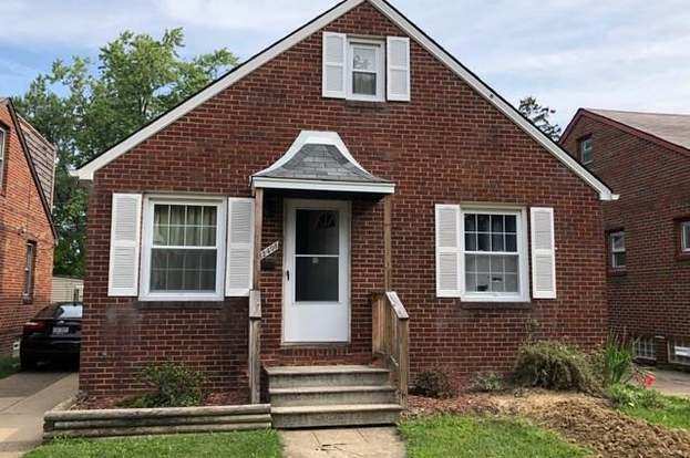12408 Brighton Ave Cleveland Oh 44111 3 Beds 2 Baths