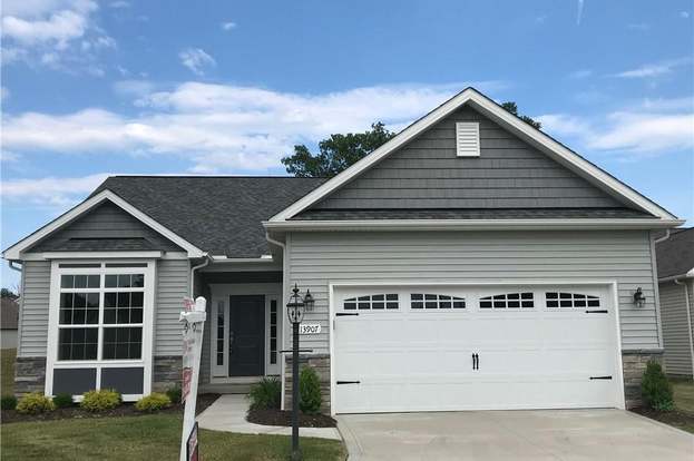 13907 Woodhawk Dr Strongsville Oh 44136 Mls 4112730 Redfin