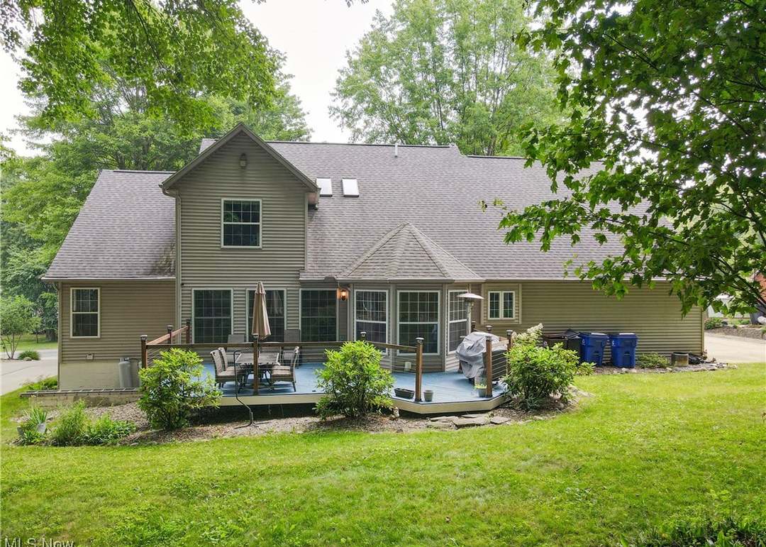 4855 Forest Glen Trl, Ravenna, OH 44266