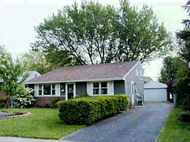 1053 E Lincoln Ave