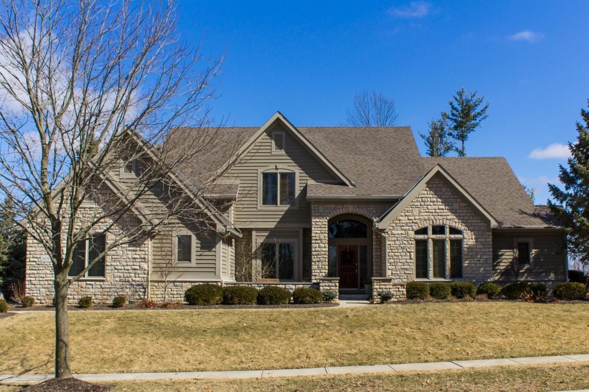 8638 Tartan Fields Dr, Dublin, OH 43017 | MLS# 216005938 | Redfin