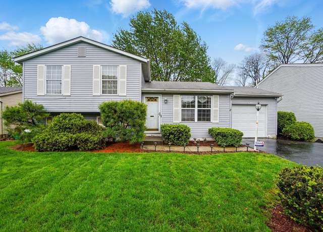 Property at 4519 Hickory Wood Dr, Columbus, OH 43228, 3 beds, 2 baths