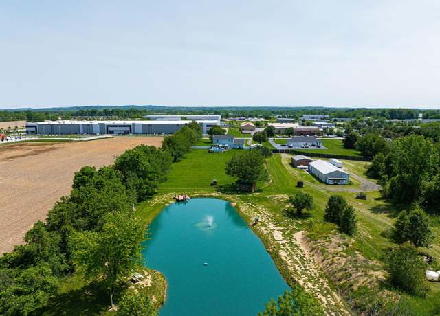 Property at 10164 Busey Rd, Canal Winchester, OH 43110, 3 beds, 2.5 baths