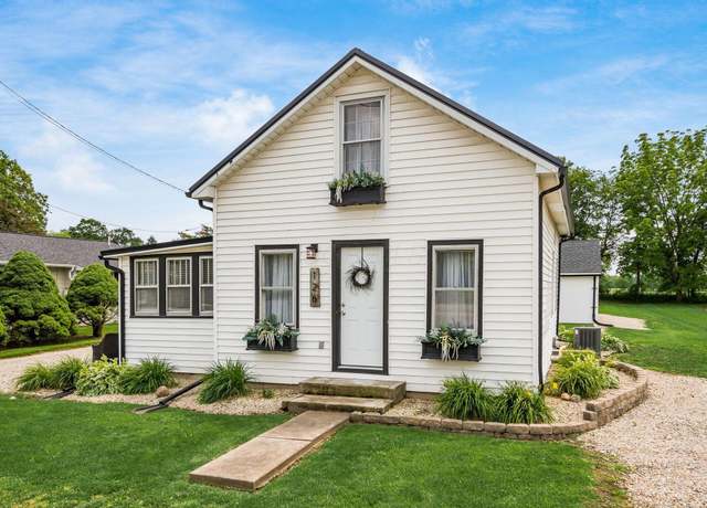 Property at 126 W Main St, Unionville Center, OH 43077, 3 beds, 1 bath