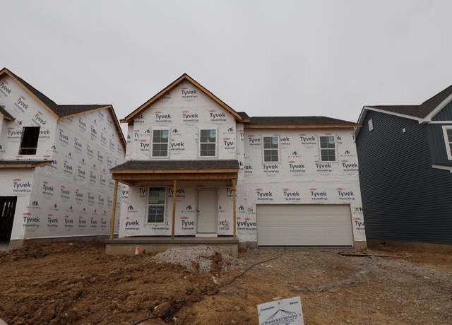 Property at 691 Clark Dr, Reynoldsburg, OH 43068, 4 beds, 2.5 baths