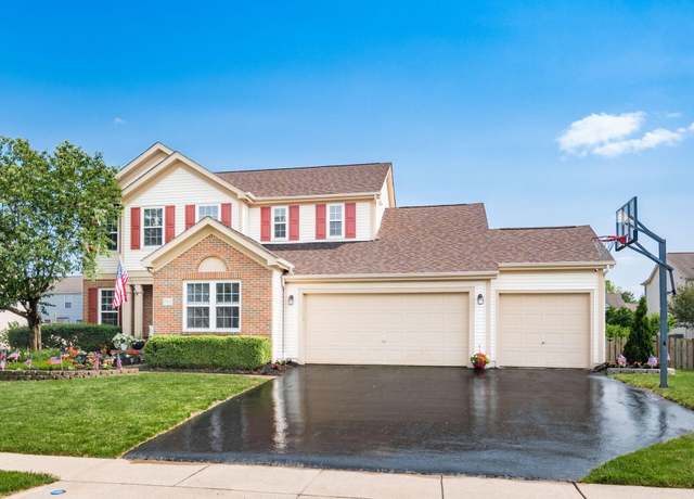 Property at 1911 Autumn Wind Dr, Grove City, OH 43123, 4 beds, 2.5 baths
