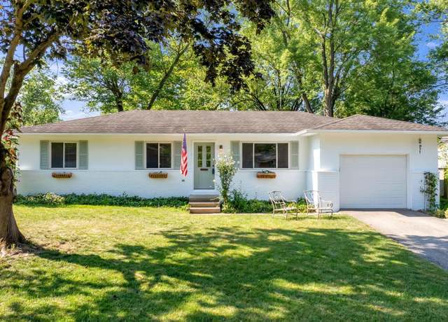 Property at 363 Seminole Ave, Westerville, OH 43081, 3 beds, 1.5 baths