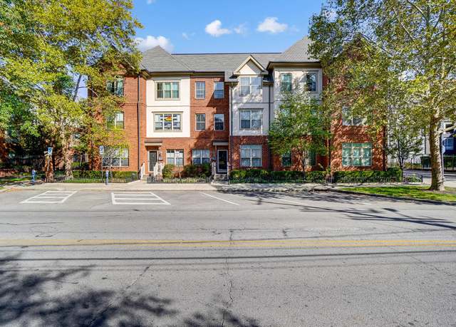 Property at 48 W Russell St, Columbus, OH 43215, 2 beds, 1 bath
