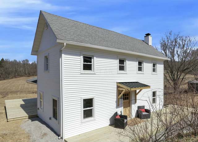 Property at 13343 Flint Ridge Rd, Heath, OH 43056, 3 beds, 2.5 baths
