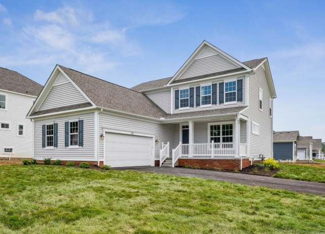 Property at 201 Isleta Dr, Pataskala, OH 43062, 3 beds, 2.5 baths