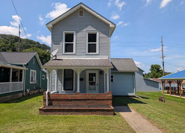 Property at 1621 State St, Zanesville, OH 43701, 3 beds, 1.5 baths