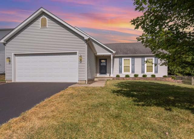 Property at 1632 Bush Hill Dr, Lancaster, OH 43130, 3 beds, 2 baths