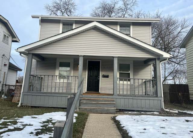 Property at 698 S Wayne Ave, Columbus, OH 43204, 3 beds, 1 bath
