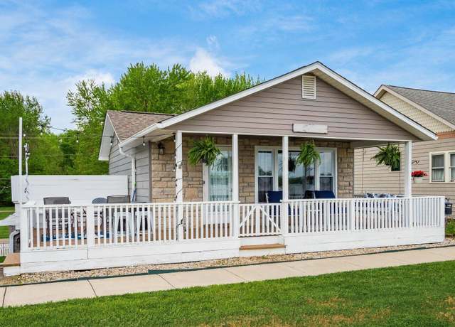Property at 4207 Northbank Rd NE, Millersport, OH 43046, 2 beds, 2 baths