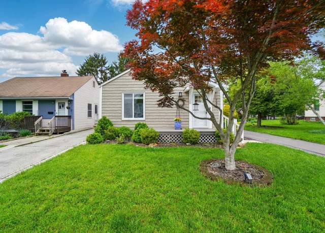 Property at 286 Rosslyn Ave, Columbus, OH 43214, 2 beds, 2 baths