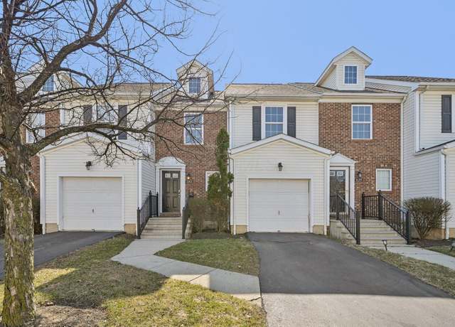Property at 1143 Green Knoll Dr, Westerville, OH 43081, 2 beds, 2.5 baths