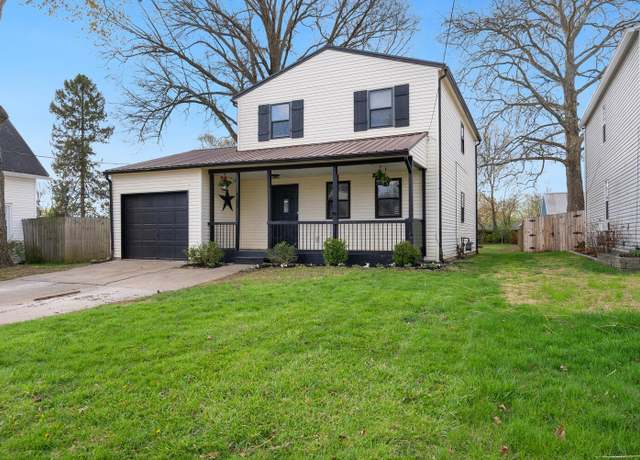 Property at 121 Granville St, Pataskala, OH 43062, 3 beds, 2 baths