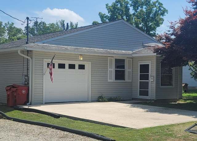 Property at 102 Richardson Ave, London, OH 43140, 2 beds, 1 bath
