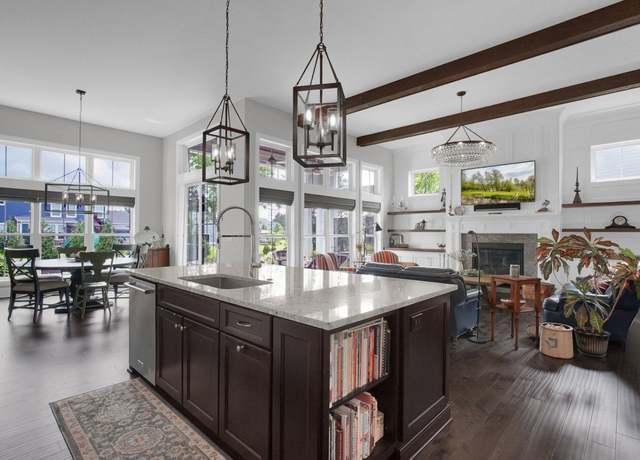 Property at 7211 Craigens Ct, Plain City, OH 43064, 5 beds, 3.5 baths