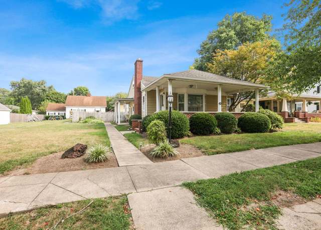 Property at 631 E 5th Ave, Lancaster, OH 43130, 3 beds, 3 baths