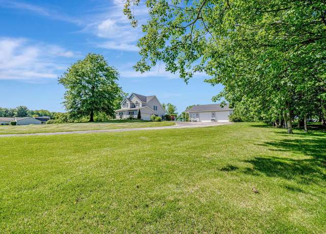 Property at 7881 Dorsey Mill Rd SE, Heath, OH 43056, 4 beds, 2.5 baths