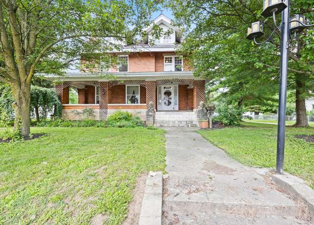 Property at 230 W Columbus St, Mount Sterling, OH 43143, 4 beds, 1.5 baths