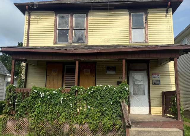 Property at 323 Garfield Ave, Lancaster, OH 43130, 3 beds, 1.5 baths