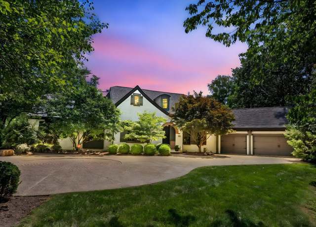 Photo of 1017 Riverpoint Ct, Powell, OH 43065