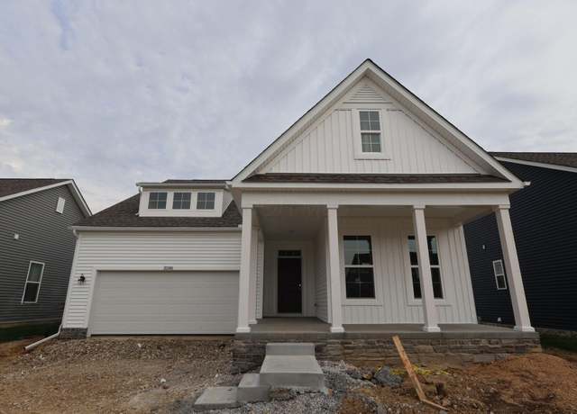 Property at 3086 Darby Downs Rd, Grove City, OH 43123, 3 beds, 2 baths