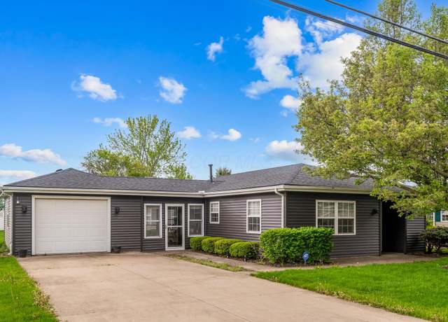 Property at 949 W Beal Ave, Bucyrus, OH 44820, 2 beds, 1 bath