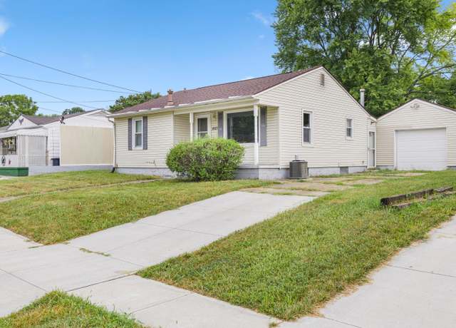 Property at 1643 W Mulberry St, Lancaster, OH 43130, 2 beds, 1 bath