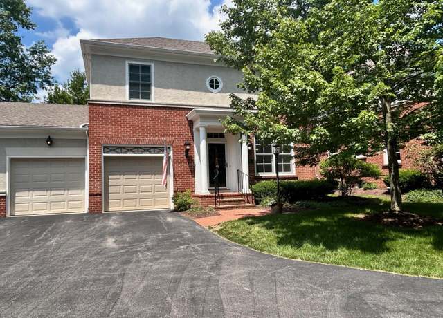 Photo of 1359 White Oak Ln, New Albany, OH 43054
