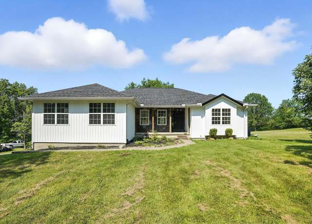 Property at 25327 Morris Salem Rd, Circleville, OH 43113, 4 beds, 3 baths