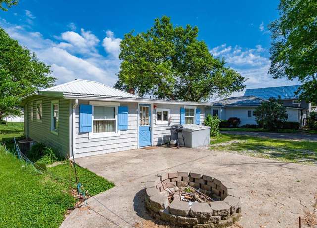 Property at 109 Beacon Light Ln, Buckeye Lake, OH 43008, 3 beds, 1 bath