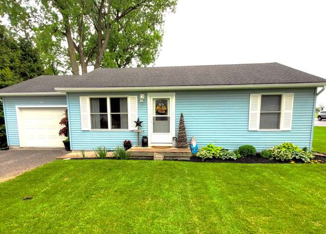 Property at 132 Prospect Ave, Bellefontaine, OH 43311, 2 beds, 1 bath