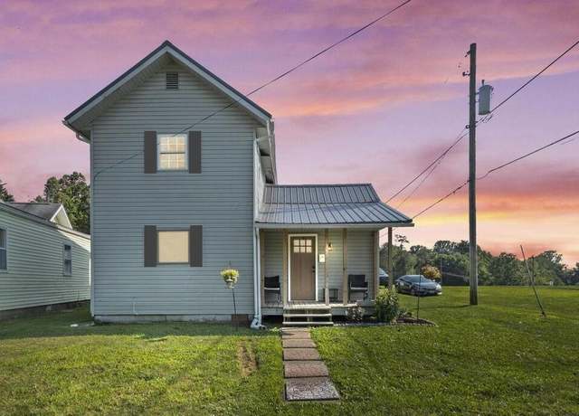 Property at 165 Edwards St, Newark, OH 43055, 3 beds, 2 baths