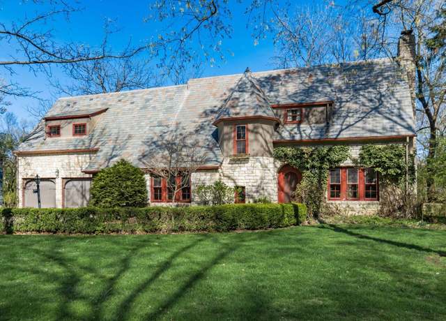 Property at 670 Morning St, Worthington, OH 43085, 4 beds, 3.5 baths