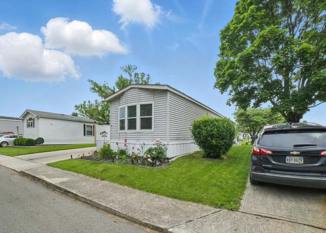 Property at 25 Ravine Ridge Dr, Delaware, OH 43015, 2 beds, 2 baths