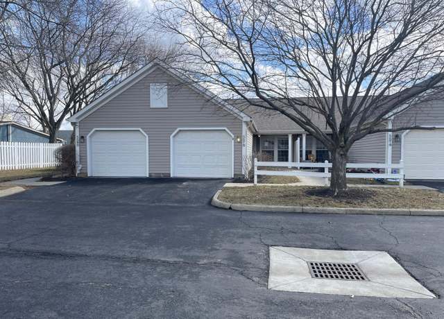 Property at 5578 Parkshire Dr, Columbus, OH 43229, 2 beds, 2 baths