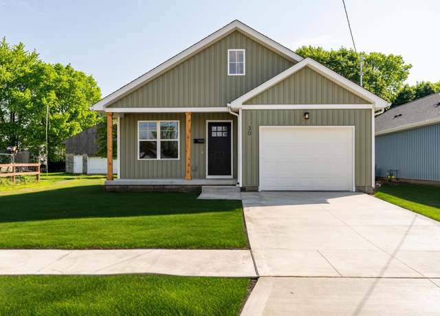 Property at 30 Maple St, Jeffersonville, OH 43128, 3 beds, 2 baths