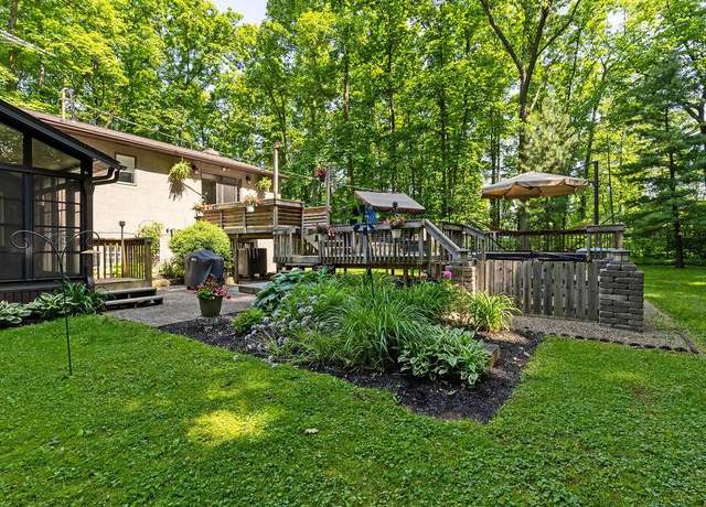 Property at 12960 Centerburg Rd, Sunbury, OH 43074, 4 beds, 2 baths