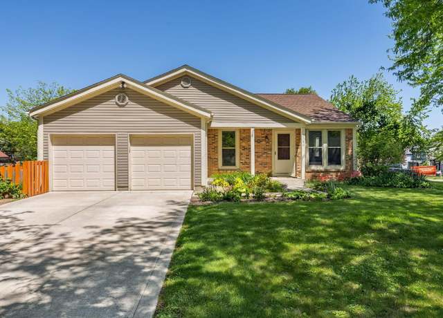 Property at 3186 Bowdoin Cir, Columbus, OH 43204, 3 beds, 2.5 baths