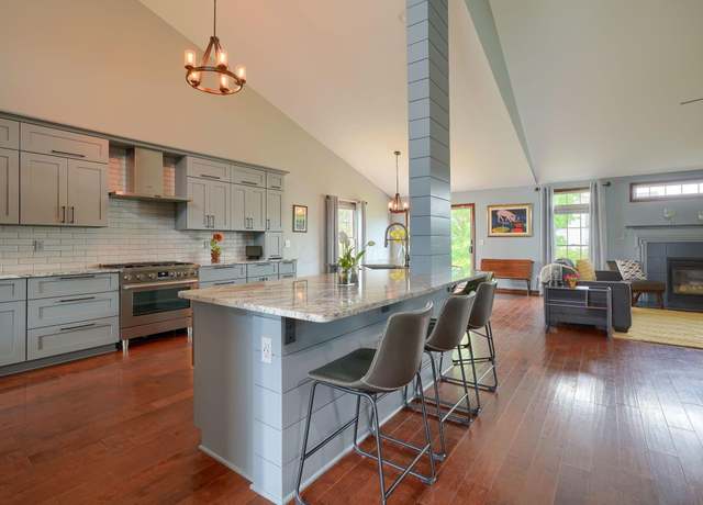 Property at 12917 Bentwood Farms Dr, Pickerington, OH 43147, 3 beds, 3.5 baths