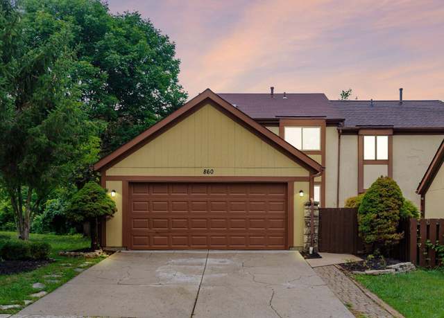 Property at 860 Tamara Dr N, Columbus, OH 43230, 3 beds, 2.5 baths