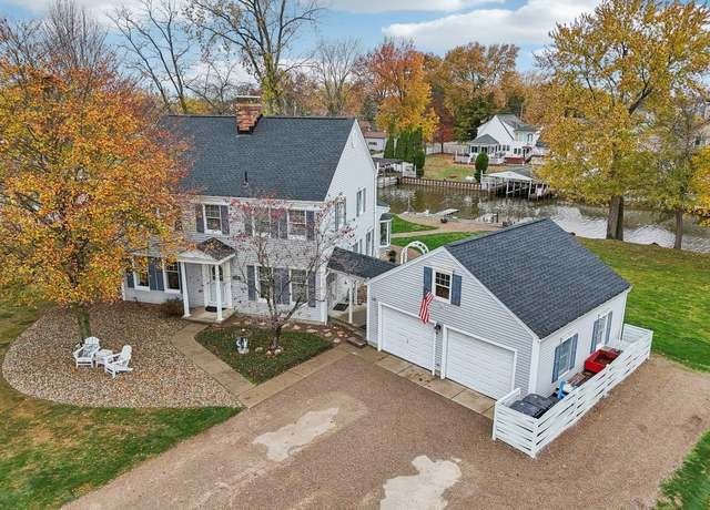 Property at 118 Sprague Dr, Hebron, OH 43025, 4 beds, 2.5 baths