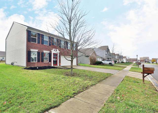 Photo of 7567 Maple Trunk Dr, Canal Winchester, OH 43110