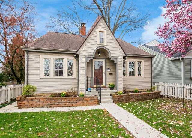 Property at 545 Tibet Rd, Columbus, OH 43202, 3 beds, 2 baths